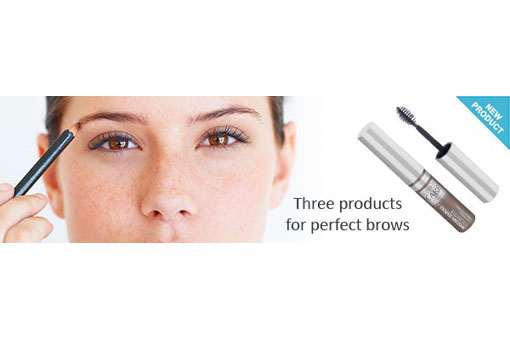 Creating perfect brows for sensitive eyes!