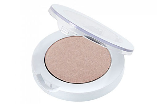 New Powder Eyeshadows that care for your sensitive eyes.